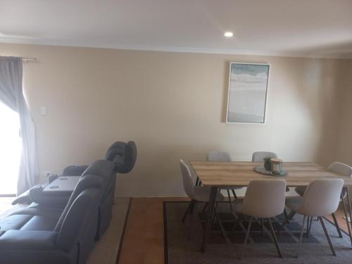 Peaceful and private two bedroom unit photo 5