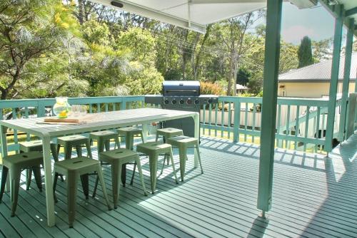 Popeyes Cottage - A Much Loved Manyana Classic in Lake Conjola