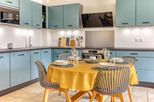 Appartement lumineux rénové à neuf 1