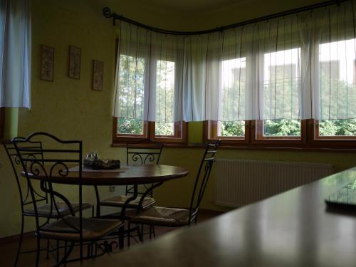 Apartmány PEMI Potštejn - image 3