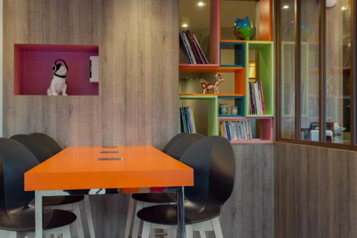 Reims Hotel - image 14
