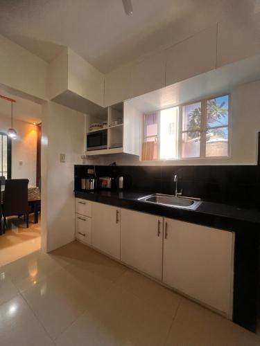 2-Storey with 4BR Villa in a High-End Subdivision in Matina Pangi