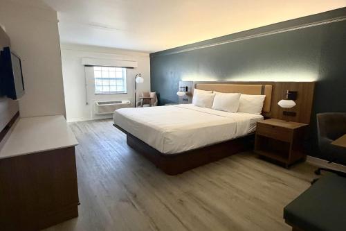 La Quinta Inn by Wyndham Salt Lake City Midvale - image 18