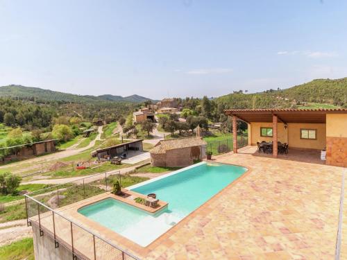 Apartment in Spain near Scenic Mountains gîte à louer Castelladral