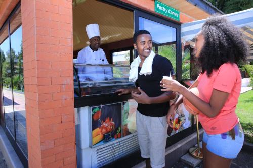 Yaya Village – Addis Abeba, NY