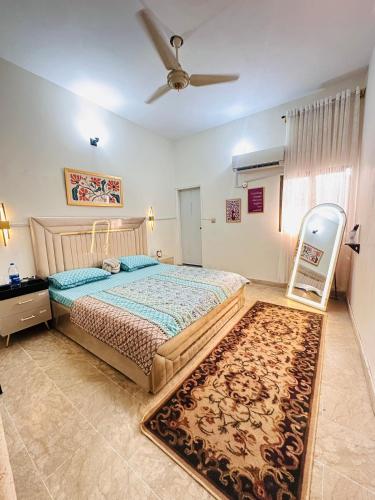 2-BR Apartment-3 min airport