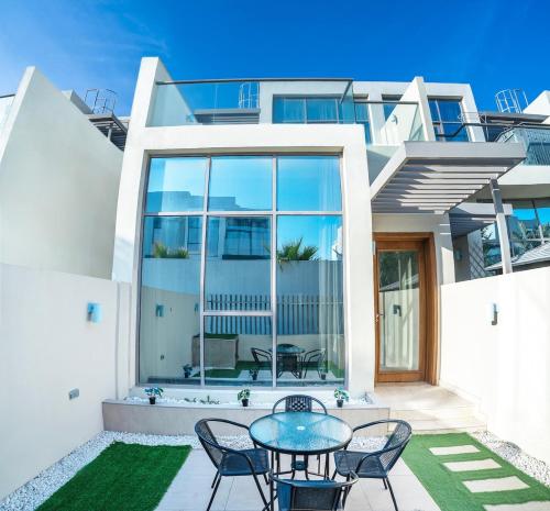 Executive 4BR Townhouse | Al Furjan - image 11