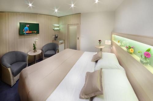Spa Hotel Podlesi - Walldorf a Pohadkova vesnicka in สวรัตกา