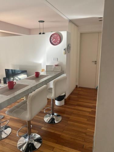 Apartamento Av kennedy y Cerviño a metros embajada EEUU, Buenos Aires (fotografie 9)