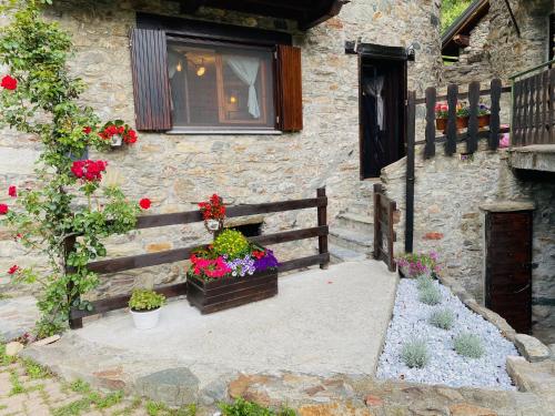 Viesnīcas āriene, La casa di Tes in Donnas