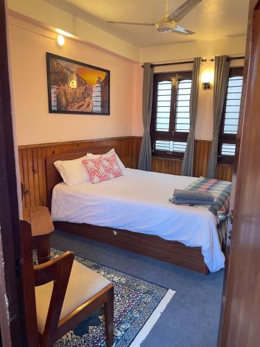 Double Room with Private Bathroom