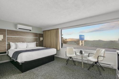 Americas Best Value Port Polson Inn - image 44