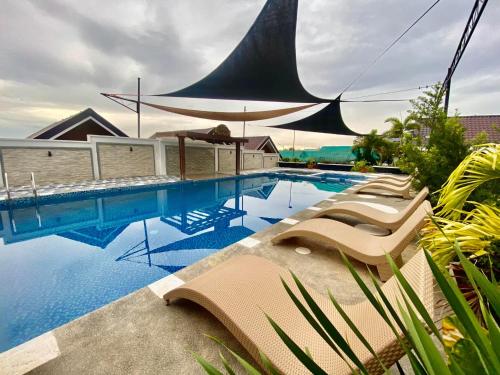 Eden Beach Resort Zambales