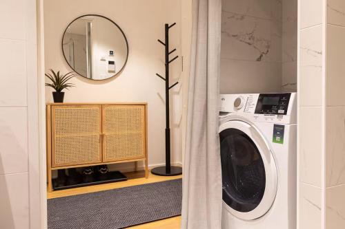 Premium Design Studio in Central Location by Nordic Stay Collection, Helsinki (Foto 8)