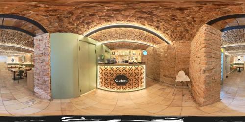 Restaurant, Cehes Guesthouse in Targu Secuiesc