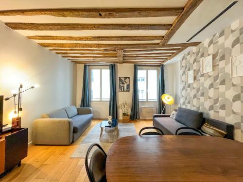 Urban Flat 97 - Spacious 1 Bedroom in Paris