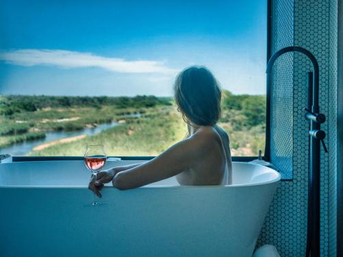 מתקני המלון, Kruger Shalati - Train on The Bridge & Garden Suites in הפארק הלאומי קרוגר