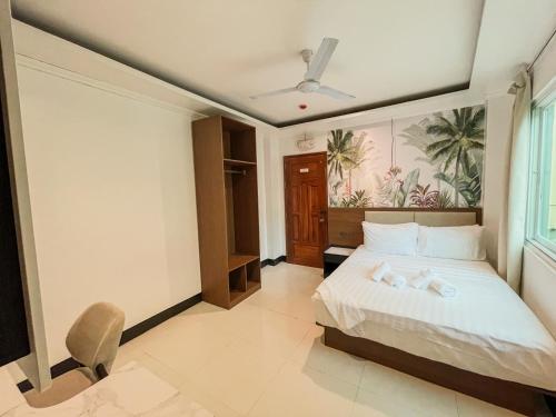 room detail thumbnail 0