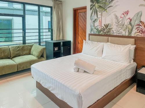 room detail thumbnail 0