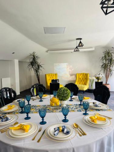 Pari Guest House 2