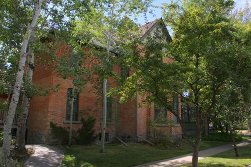 The Lindley House
