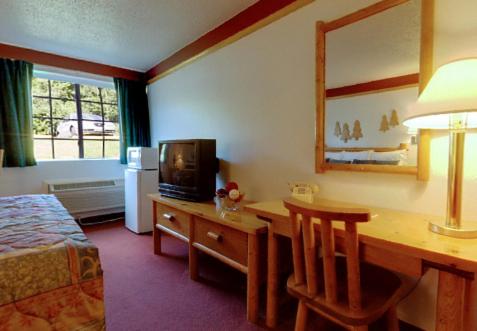 Americas Best Value Inn - Duluth Spirit Mountain Inn