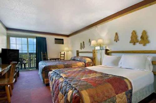 Americas Best Value Inn - Duluth Spirit Mountain Inn