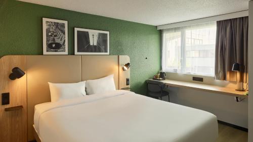 Campanile Lille Nord Wasquehal Hotel de charme Bondues