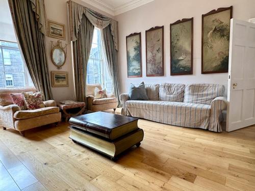Frederick Street - stylish apartment in the heart of New Town! - image 8
