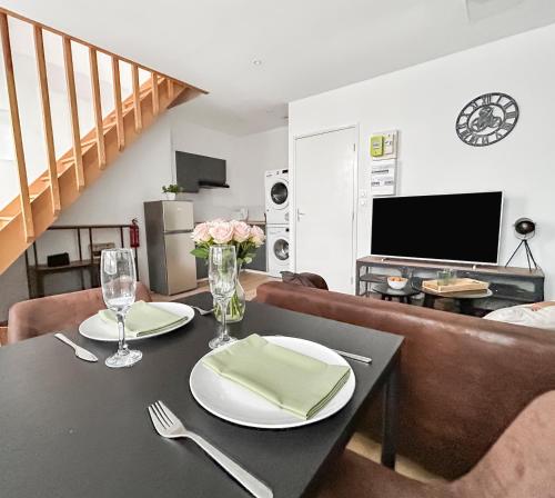 Duplex, Studio Le Cycle, Clair, Calme, Parfait A 2 - Valenciennes