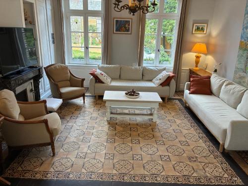 Villa des glycines et Spa nordique à 1h30 de Paris (Villa des glycines et Spa nordique a 1h30 de Paris) in Sentelie