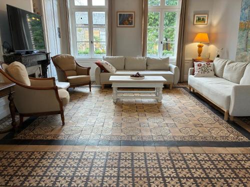 Villa des glycines et Spa nordique à 1h30 de Paris (Villa des glycines et Spa nordique a 1h30 de Paris) in Sentelie