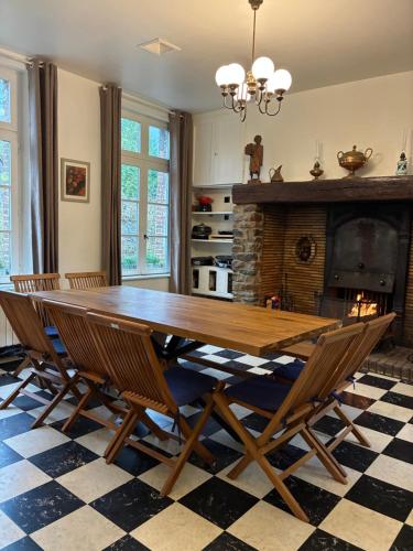 Villa des glycines et Spa nordique à 1h30 de Paris (Villa des glycines et Spa nordique a 1h30 de Paris) in Sentelie