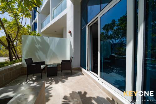 Elegant Studio Living in Privé - image 6