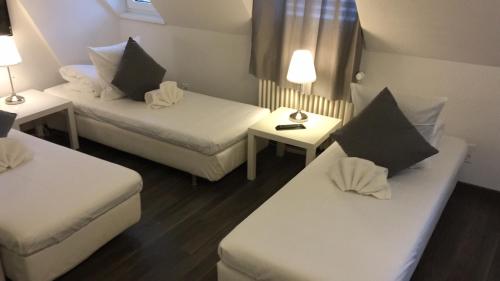 INSIDE FIVE City Apartments - image 11