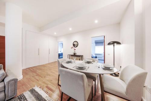 Chic 2 Bed Apartment near Camden Market FREE WIFI by City Stay Aparts London - image 5