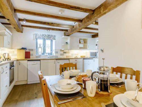 Iekārtas, 2 Bed in Brecon oc-bn310 in Crai
