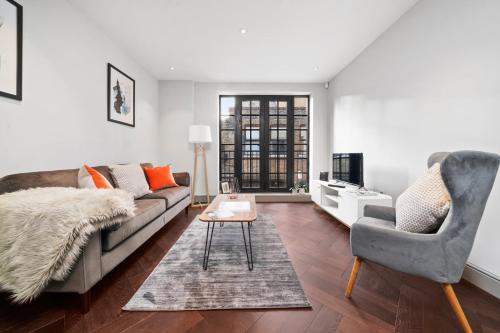 2 Bed Lux Apartment near Central London FREE WIFI - image 11