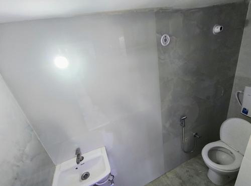 Bathroom, Janardan Home Stay Lucknow in Aliganj
