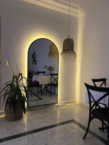 Luxury apartment near airport and Mariott in Ariana