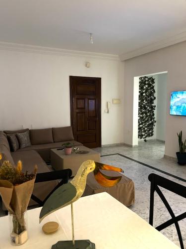 Luxury apartment near airport and Mariott in Ariana