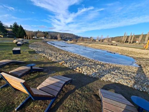 Penzion U Švarců (Penzion U Svarcu) in Zduchovice