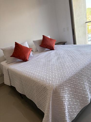 Apartamento nuevo cerca al mar en Reserva del Mar II, ideal para 4 personas, Piscinas y Sillones tipo Resort