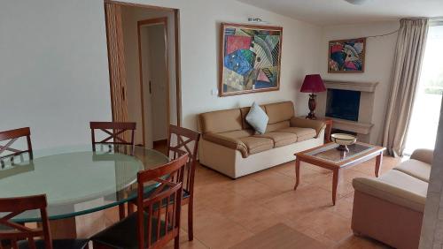 Vybavení, Spacious 4-Bedroom Chalet - Ski and Summer in Kfardebian