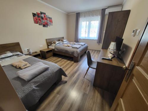 Li-Vi Apartman Debrecen in เมกเกส