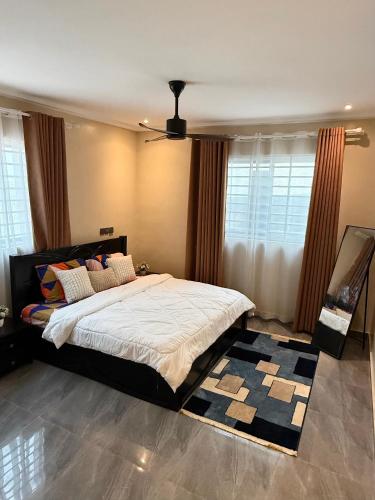 Luxury Three bedroom self compound in Aburi