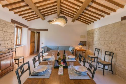 Iekārtas, Villa Anna heated pool, 2 outdoor jacuzzi sauna and Gym in Sant' Ippolito