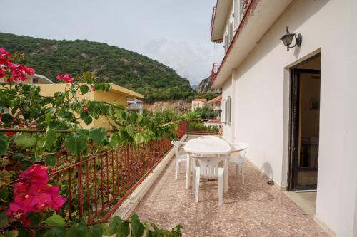 Exterior view, Blue Apartment in Poros Kefalonia in Poros