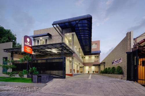 

Grand Kebonsari Guesthouse