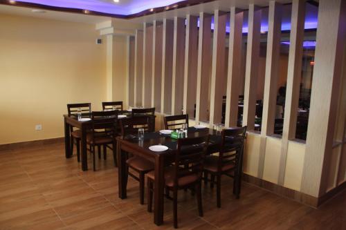 Restaurant, Komal Hotel in Janakpur